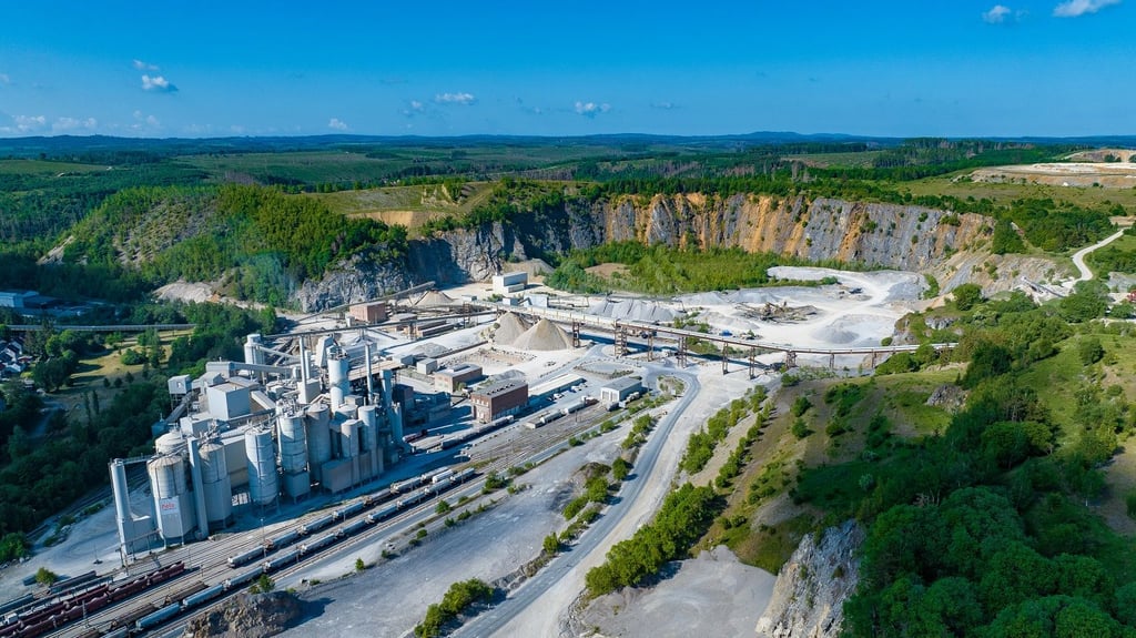 Bei den Fels-Werken gab es zum Jahresbeginn einen Wechsel in der Unternehmesführung.