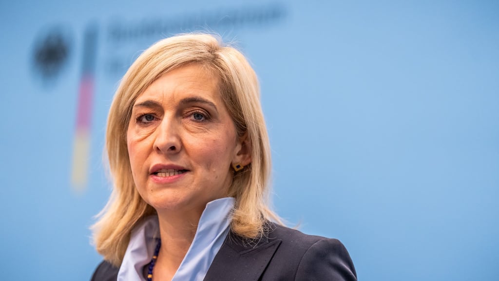 Gesundheitsministerin Warken weist Vorwürfe aus den USA zurück. (Archivfoto)