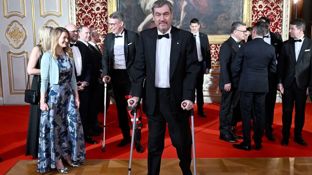 Die erzwungene Pause nach der Hüft-OP zum Nachdenken genutzt: Bayerns Ministerpräsident Söder.