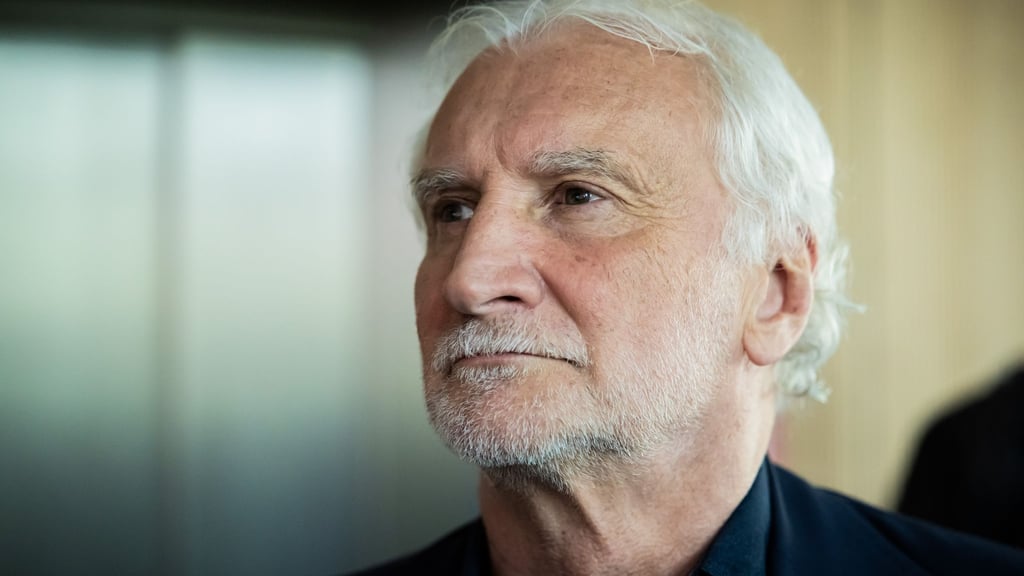 Rudi Völler will keine politischen Diskussionen vor WM-Spielen. (Archivbild)