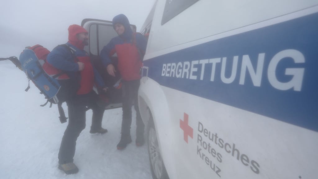 In der Nacht zu Samstag mussten Feuerwehr und Bergwacht einen Mann vom Brocken retten. (Archivbild)