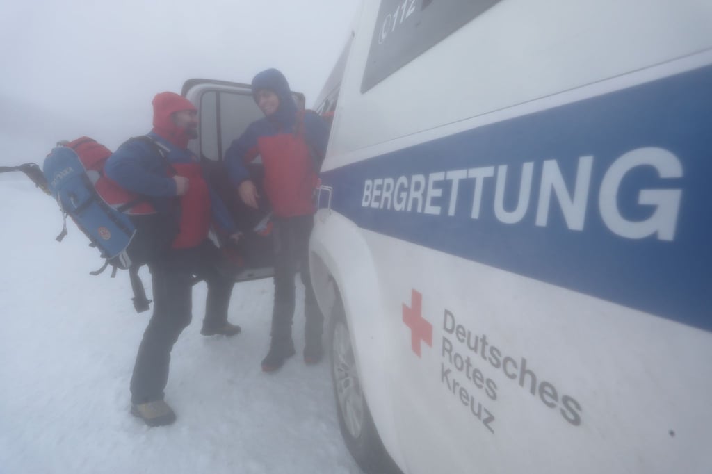 In der Nacht zu Samstag mussten Feuerwehr und Bergwacht einen Mann vom Brocken retten. (Archivbild)