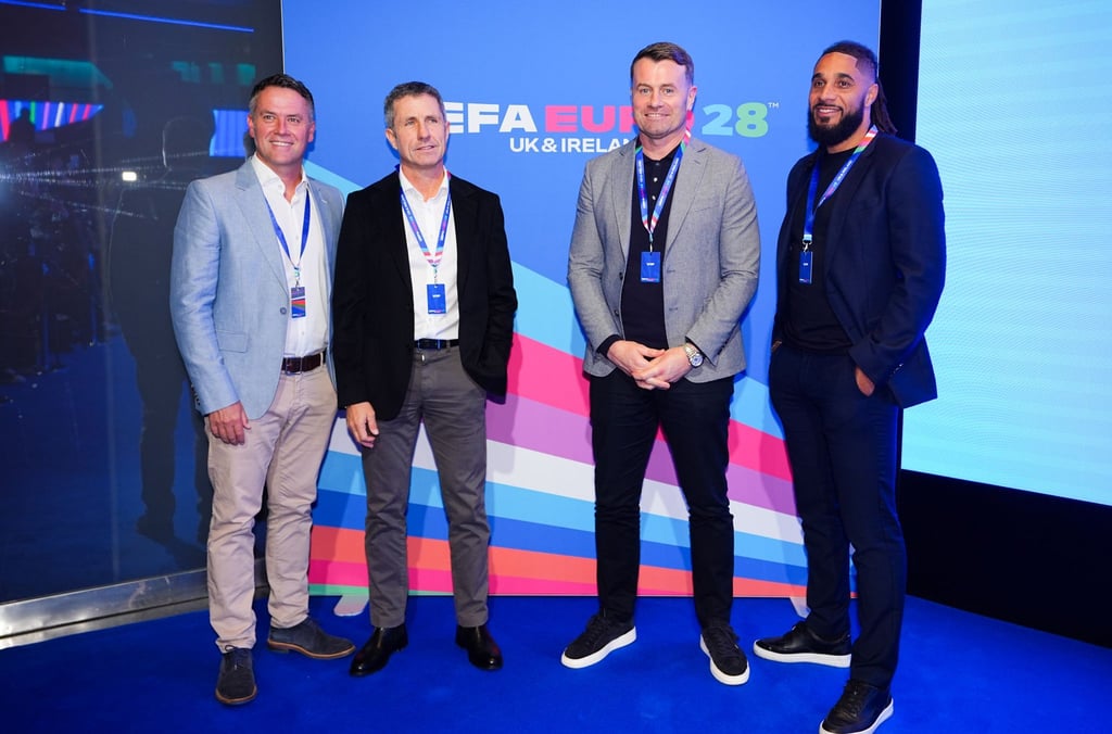 Shay Given (2.v.r.) hat als TV-Experte für einen Skandal gesorgt. (Archivbild)