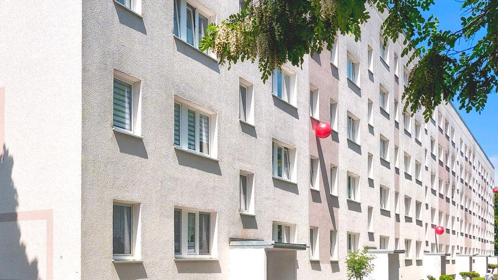 Miet- und Heizkosten übernehmen Jobcenter und Sozialamt nicht in unbegrenzter Höhe.