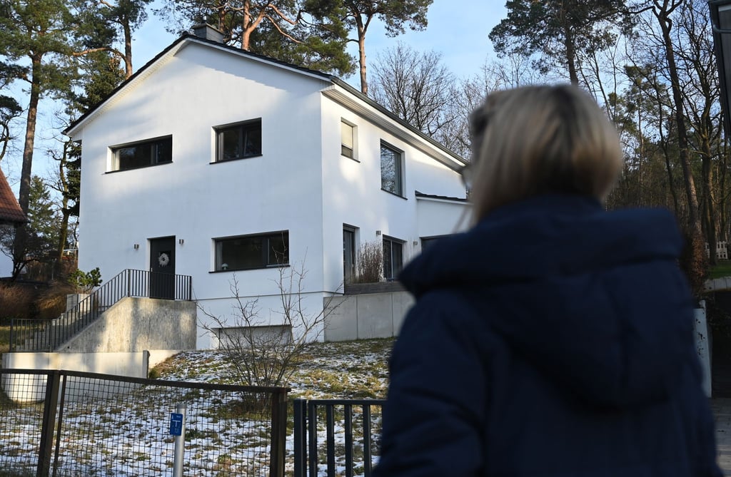 Das Haus in Rangsdorf beschäftigt seit Jahren die Brandenburger Justiz. (Archivbild)