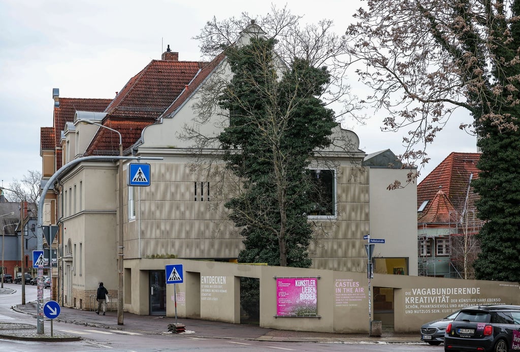 Die Kunststiftung Sachsen-Anhalt fördert zeitgenössische Kunst und Kultur im Land - etwa mit Stipendien. (Archivbild)