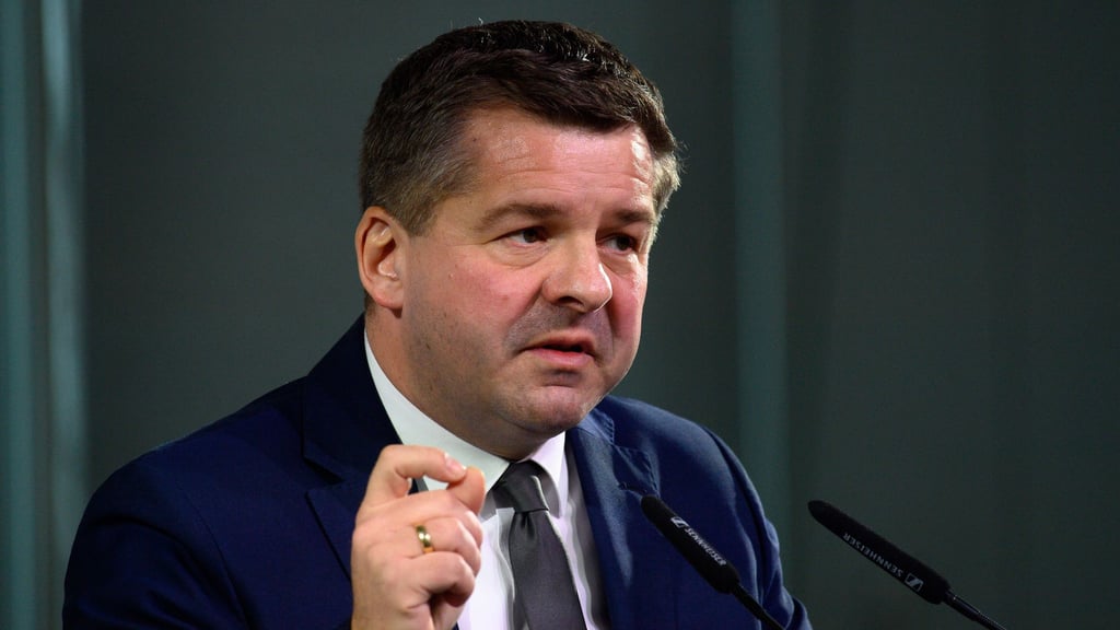 Die CDU-Landtagsfraktion steht hinter ihrem Spitzenkandidaten Sven Schulze. (Archivbild)