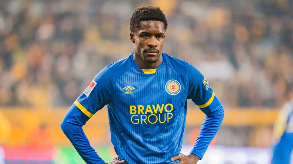 Chrisitan Conteh gehört zu den Stammspielern bei Eintracht Braunschweig.