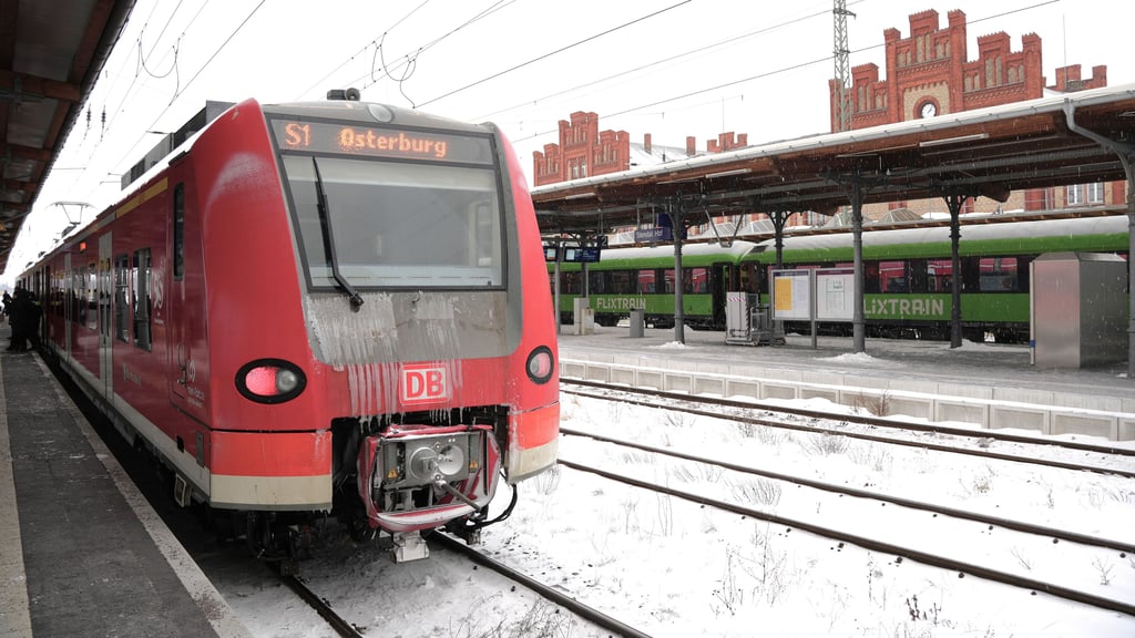 Aufgrund von Bauarbeiten an einer Bahnbrücke in Stendal&nbsp; fährt unter anderem die S 1 zwischen Stendal Hauptbahnhof und Tangerhütte nicht.