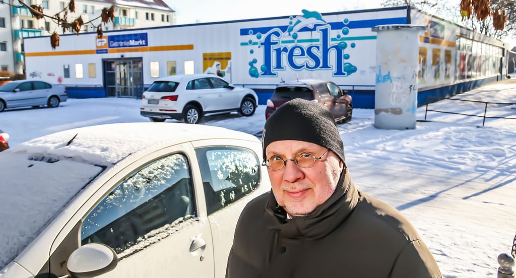 BWG-Geschäftsführer Holger Köhncke hat Pläne für die Zukunft der ehemaligen Kaufhalle im Südosten Bernburgs.