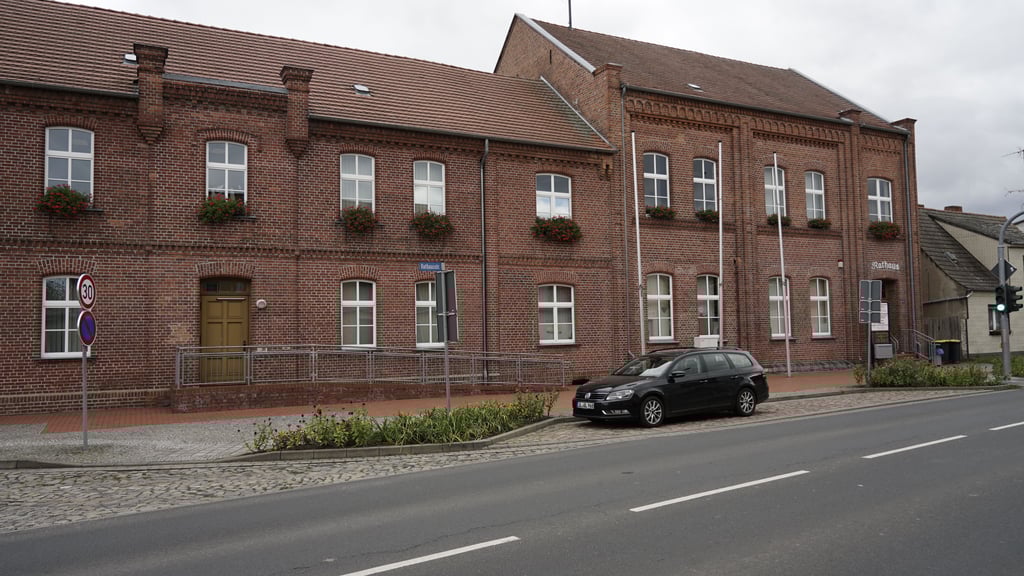 Das Jerichower Standesamt übernimmt die Notfallbetreuung für Genthin.