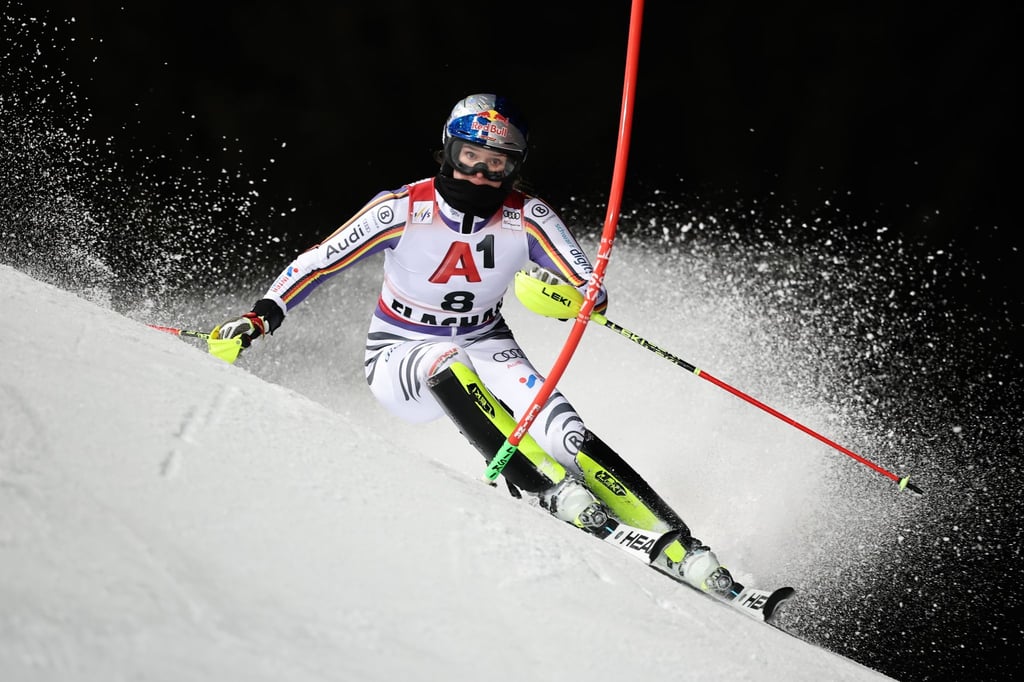 Emma Aicher im Slalom von Flachau.