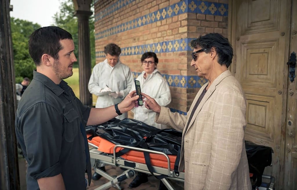 Im RTL-Krimi „Haveltod - Ein Potsdam-Krimi“ spielt Bahro einen Fallanalytiker, der einen Mord aufklären will.