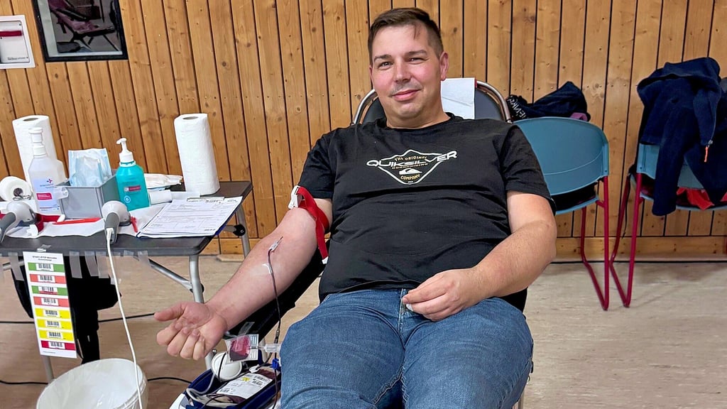 Logistiker und Feuerwehrmann David Bartlitz ist bereits zum 18. Mal als Spender am Start. 