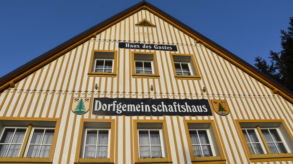 Die neuen Sanitäranlagen im Dorfgemeinschaftshaus in Trautenstein sollen ab Februar vollständig genutzt werden können.