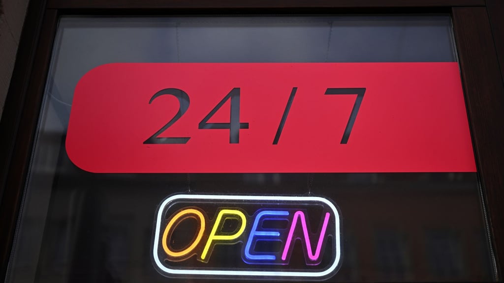 Für 24/7-Läden soll es bald rechtliche Klarheit geben.