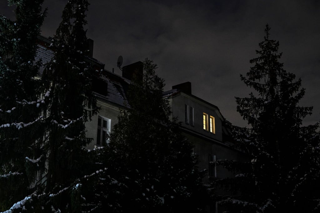 Der Bundestag debattiert am Mittwoch über Konsequenzen aus dem Berliner Stromausfall. (Archivbild)