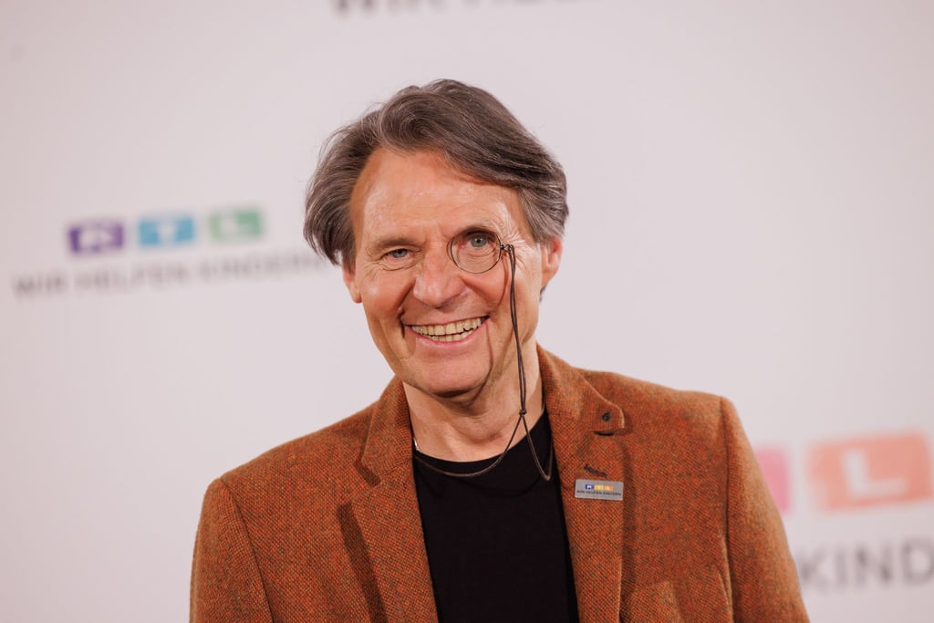 Dem Serien-Schauspieler und Monokel-Fan Wolfgang Bahro („Gute Zeiten, schlechte Zeiten“) gibt der Erfolg von Arzt- und Krankenhausserien Rätsel auf. (Archivbild)