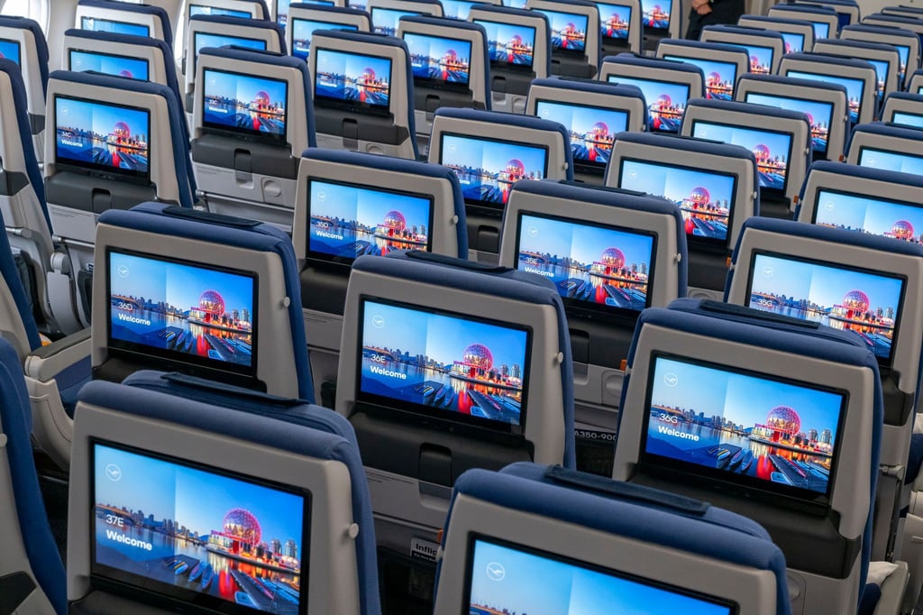 Die neue Lufthansa-Kabine wird bald mit Starlink-Internet ausgerüstet.