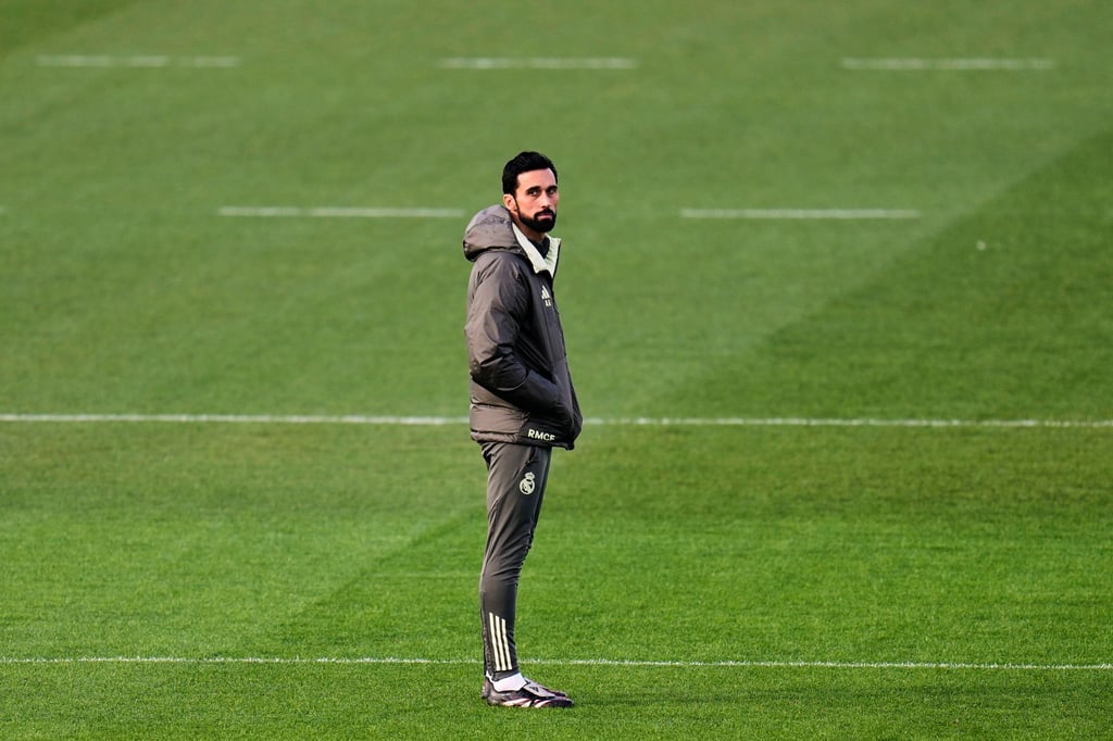Alvaro Arbeloa leitet das Training bei Real Madrid.