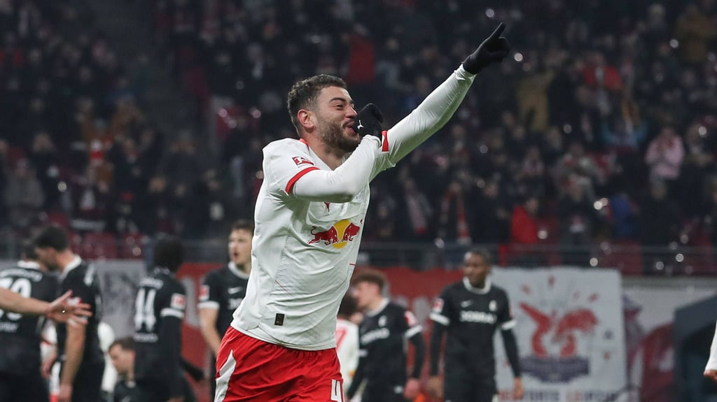 Bald glücklicher Onkel: RB-Stürmer Romulo.