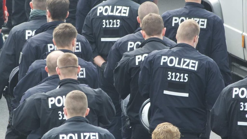 Wege zahlreicher Veranstaltungen zum Jahrestag der Bombardierung weiter Teile der Magdeburger Innenstadt wird die Polizei wieder präsent sein.