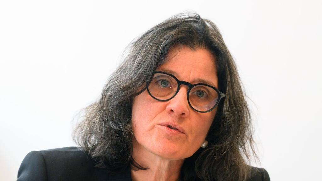 Sabine Ahrens-Eipper, Vizepräsidentin der Ostdeutschen Psychotherapeutenkammer.