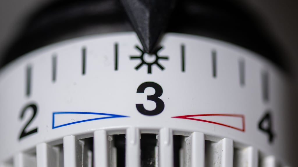 Bei niedrigen Temperaturen werden die Heizungen aufgedreht.