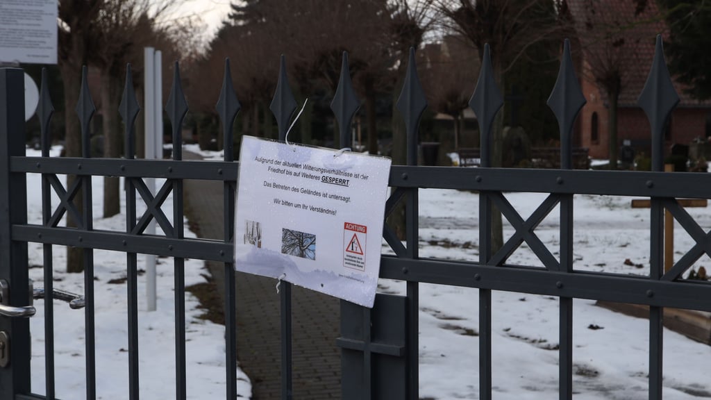Alle Friedhöfe der Gemeinde Barleben wie jener in Ebendorf sind wegen der Witterungsverhältnisse derzeit nicht zugänglich.