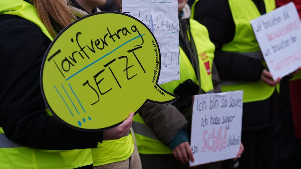 Zu den Forderungen der Gewerkschaft gehört auch die flächendeckende Einführung eines Tarifvertrags für studentische Beschäftigte. (Archivbild)