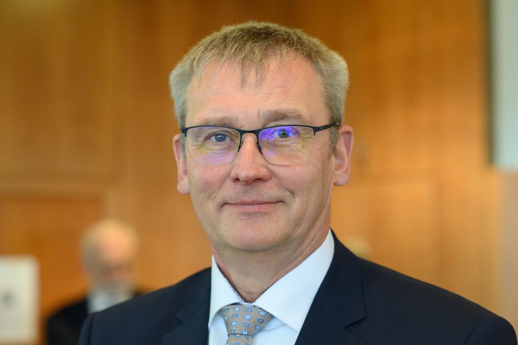 Der Trend hin zu einer besseren Work-Life-Balance setze sich fort, sagte Ärztepräsident Uwe Ebmeyer.