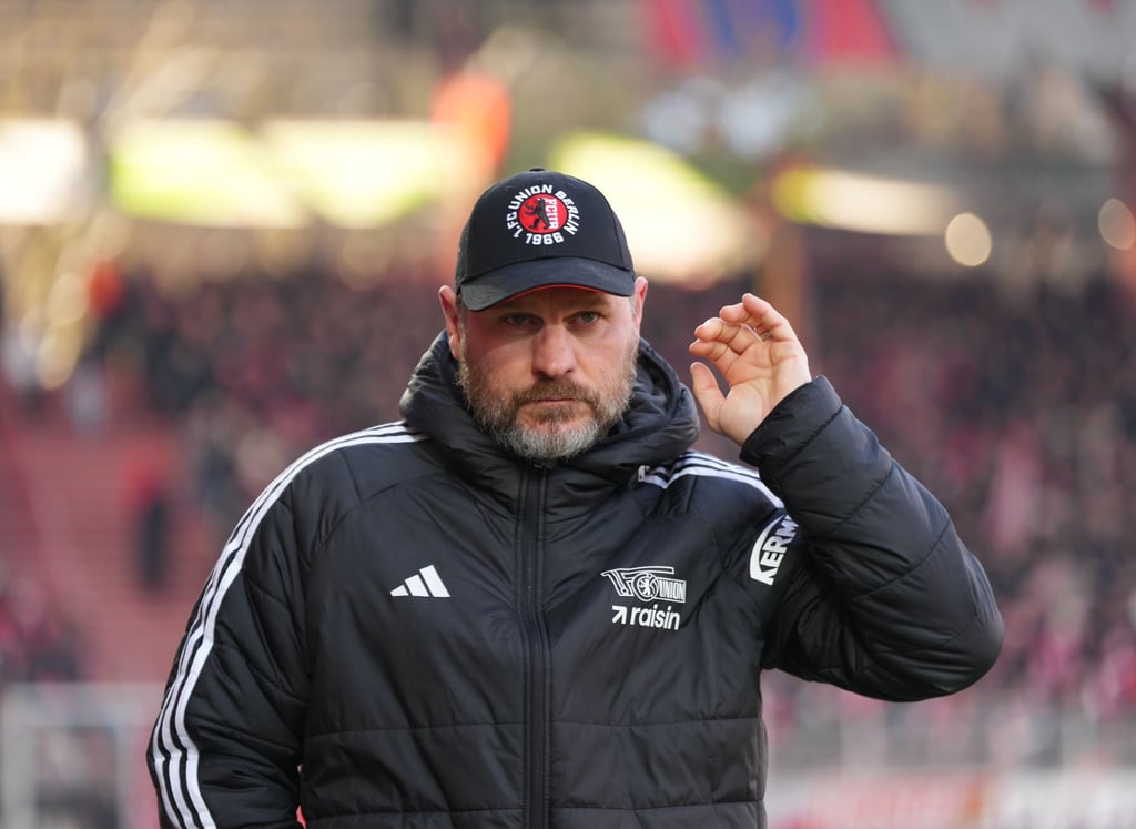 Steffen Baumgart hat seinen Vertrag als Chefcoach bei Union Berlin verlängert. (Archivbild)