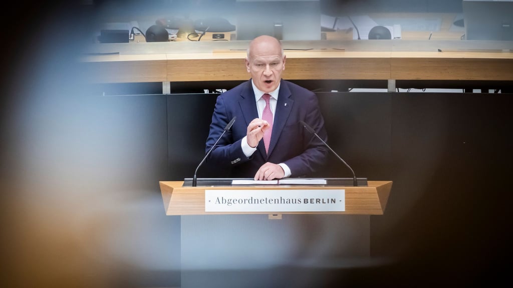 Nach der Regierungserklärung von Kai Wegner (CDU) im Abgeordnetenhaus wird eine kontroverse Debatte erwartet. (Archivbild)