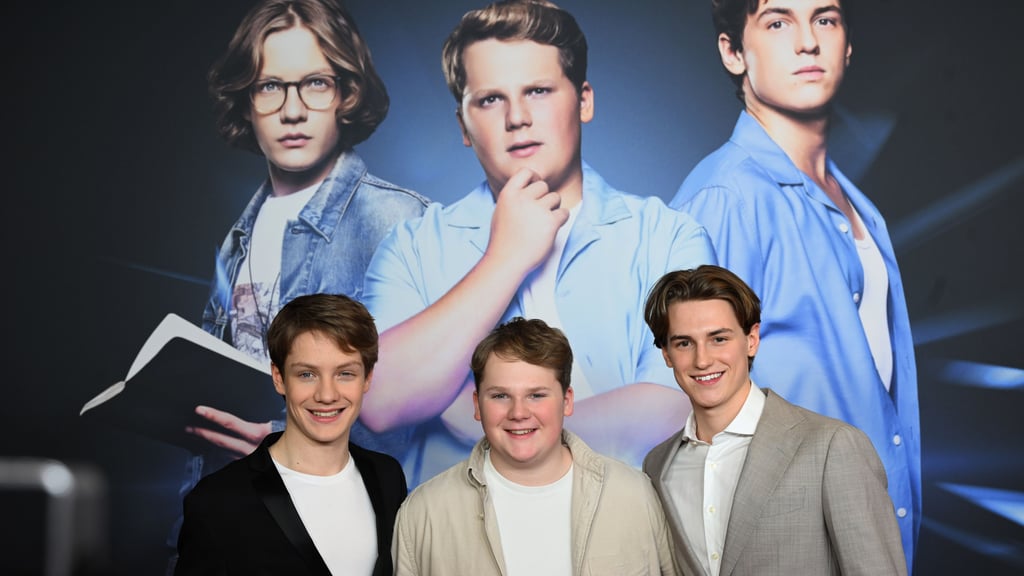 Die Schauspieler Levi Brandl, Julius Weckauf und Nevio Wendt sind wieder als  "Die drei ??? auf der Kinoleinwand zu sehen. 