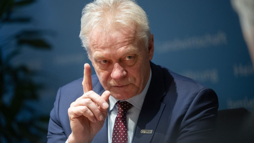 „Meine Verantwortung ist, dass im Krisenfall niemand hungern muss“, sagt Ernährungsminister Rainer.