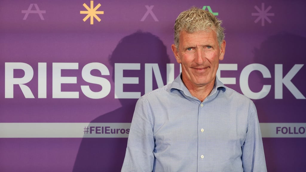 Trauert um eines seiner erfolgreichsten Springpferde: Ludger Beerbaum. (Archivbild)