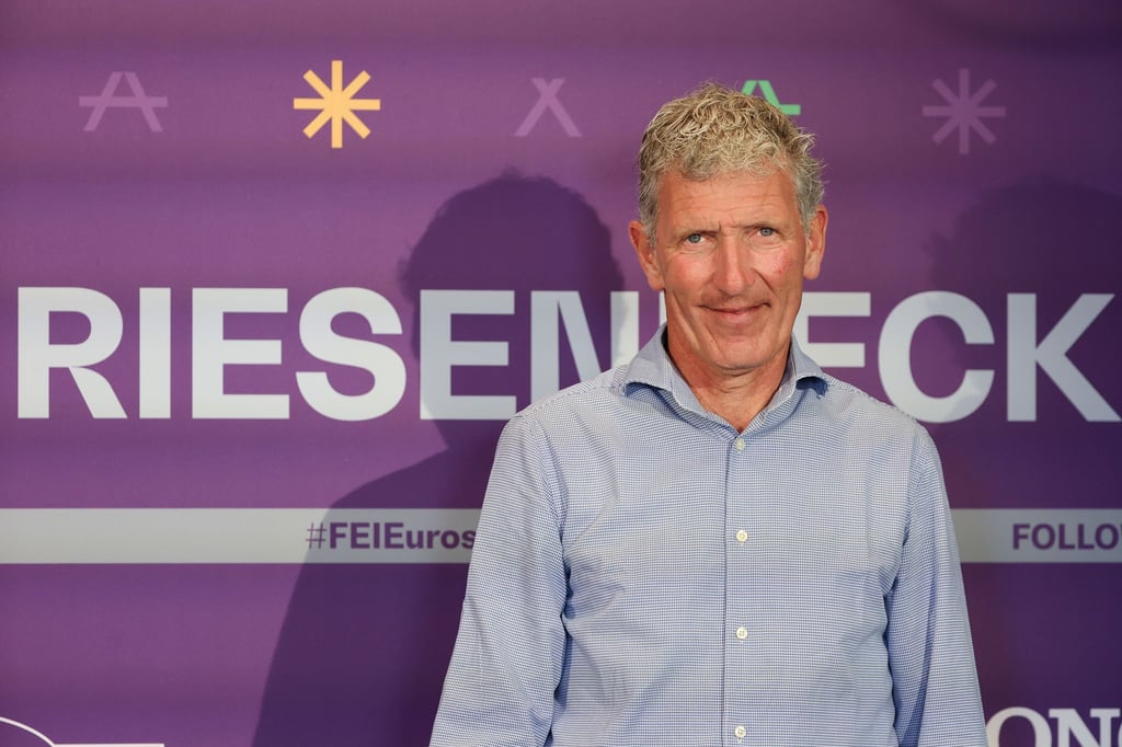 Trauert um eines seiner erfolgreichsten Springpferde: Ludger Beerbaum. (Archivbild)