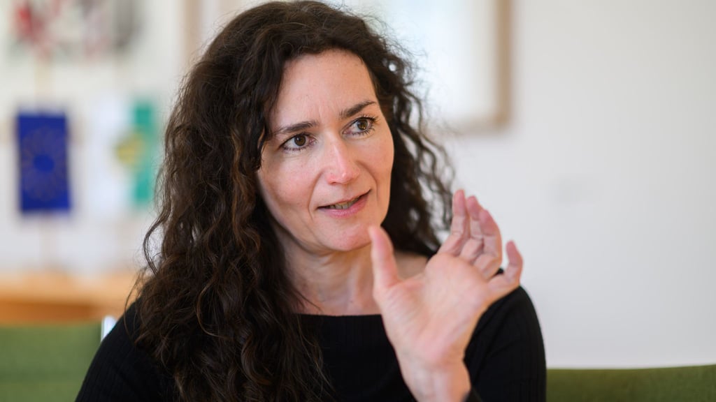 Sachsen Justizministerin Constanze Geiert (CDU) sieht Pläne zum Entzug des passiven Wahlrechts für wegen Volksverhetzung Verurteilte kritisch. (Archivbild)