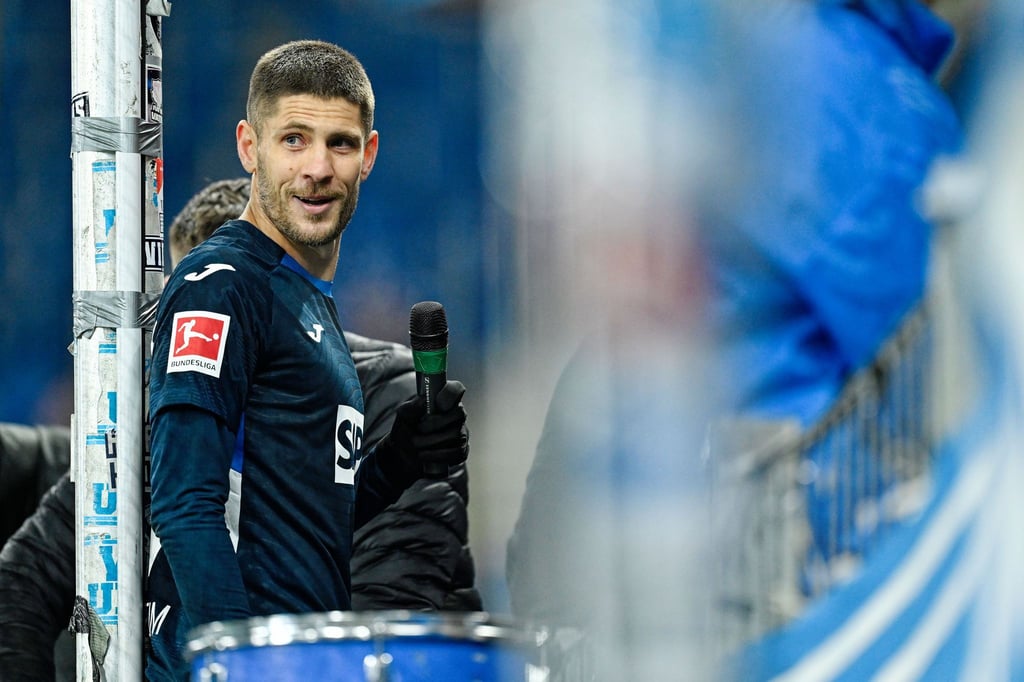 Mann des Abends in Sinsheim und von den Fans gefeiert: Andrej Kramaric.