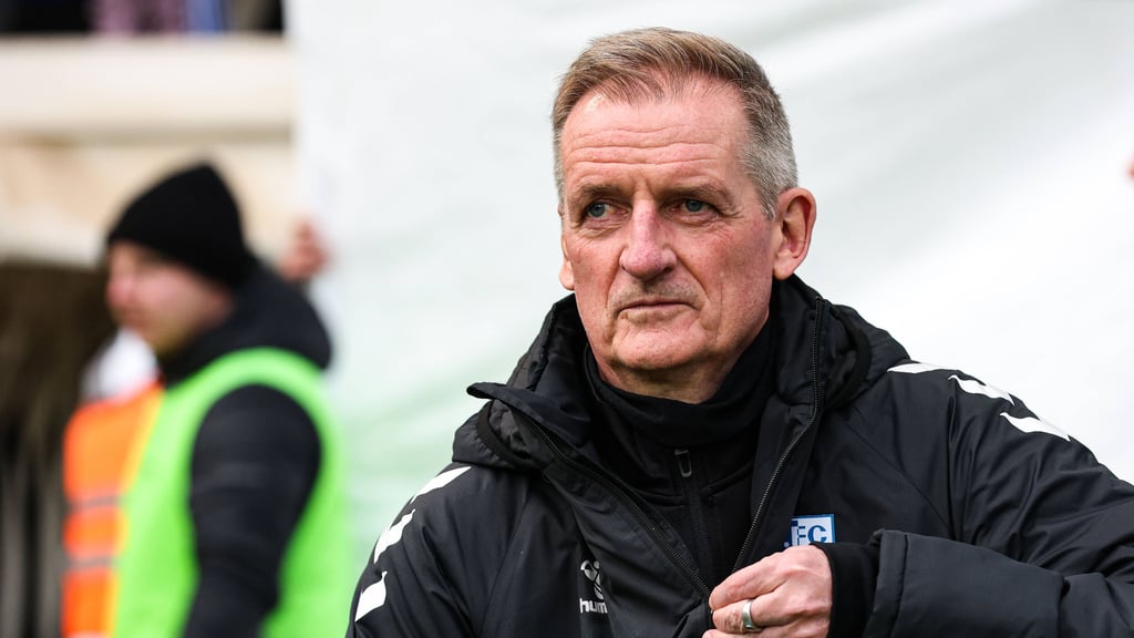 FCM-Trainer Petrik Sander muss gegen Eintracht Braunschweig wohl auf Lubambo Musonda verzichten und hat Andi Hoti aus seiner Trainingsgruppe gestrichen.