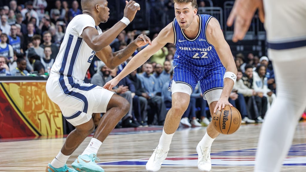 Franz Wagner (r) konnte spielen und stand in der Startaufstellung.
