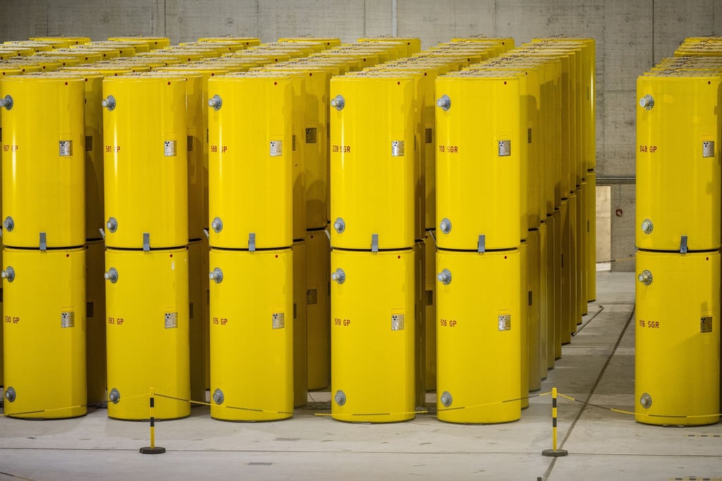 Der Transport der 152 Castoren von Jülich nach Ahaus kann sich über eine lange Zeit hinziehen. (Archivbild)