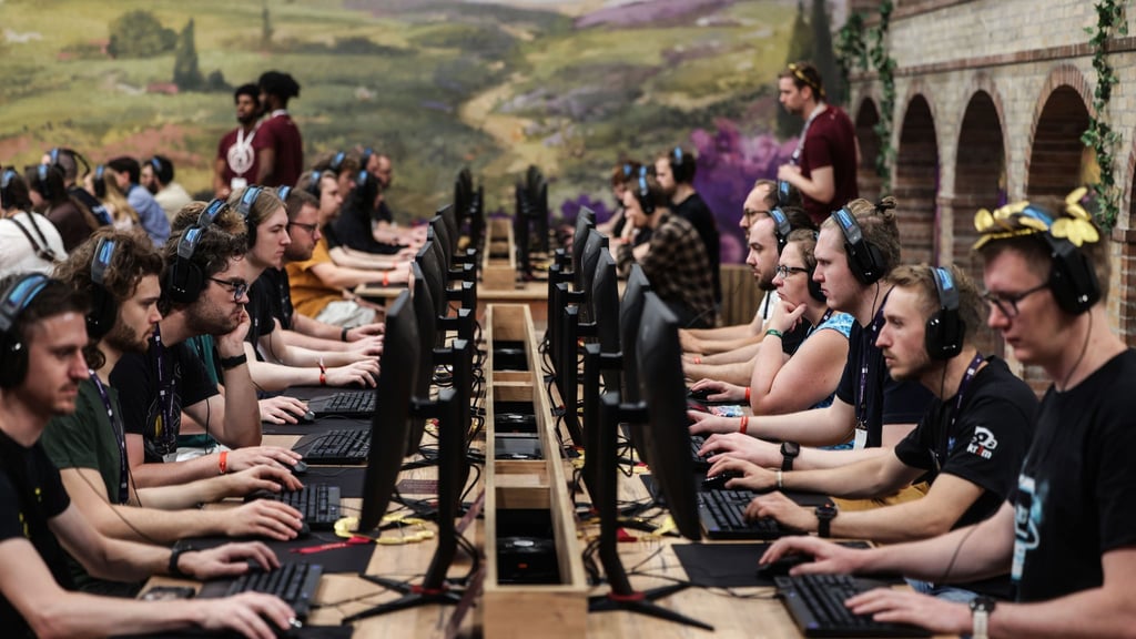 Bei der Gamescom 2025 testeten zahlreiche Messebesucher das neue Strategiespiel „Anno 117“, eine Römisches-Reich-Version des in Deutschland entwickelten Klassikers „Anno 1800“. (Archivbild)