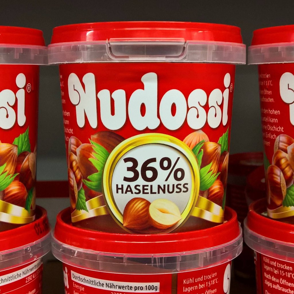 In der DDR war Nudossi nahezu der einzige Schokoladen-Aufstrich, der in den Supermarktregalen stand.