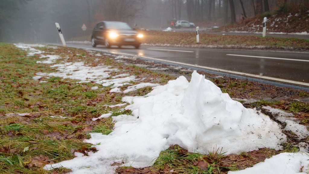 Im Laufe der Woche verabschieden sich in Sachsen-Anhalt die eisigen Temperaturen. In der Altmark muss weiter mit glatten Straßen gerechnet werden.