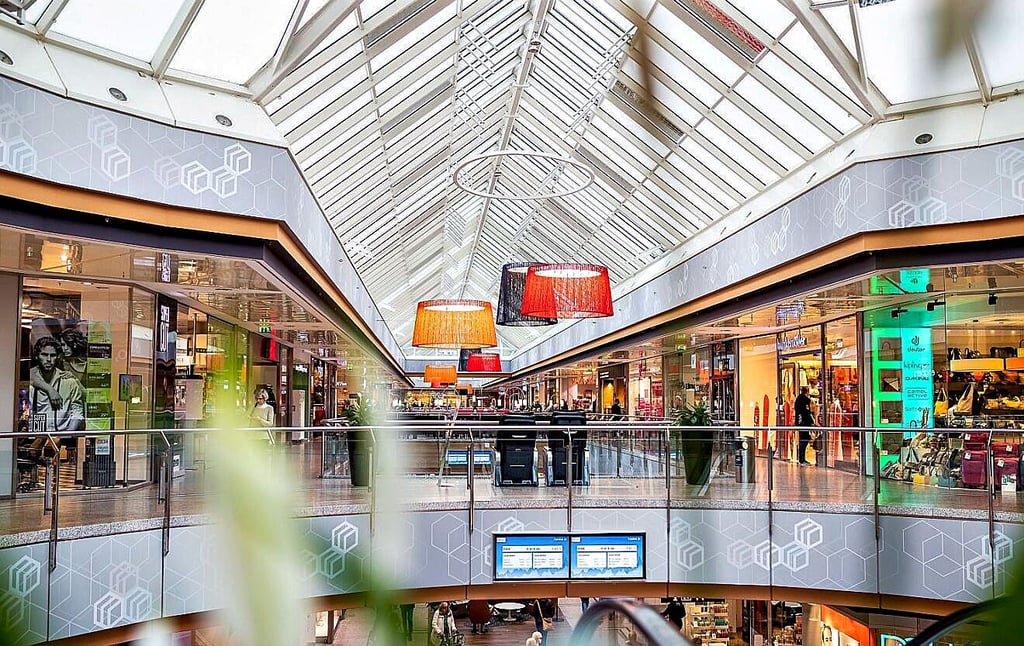 Blick in das Rathaus-Center in Dessau