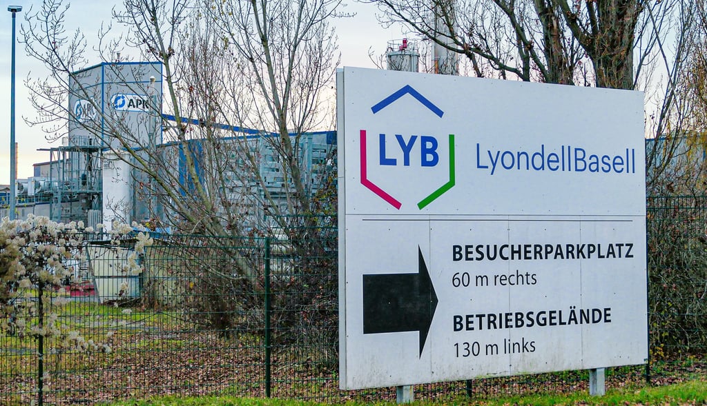 Wo geht die Reise hin für die gut 100 Mitarbeiter des LYB-Werkes im Gewerbegebiet Merseburg-Süd? 