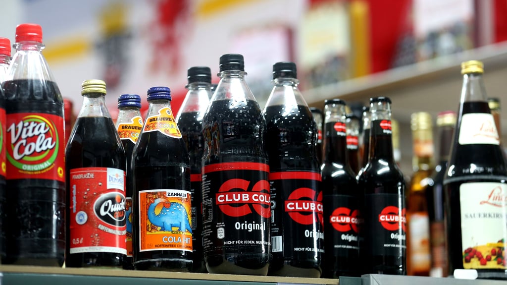 Mit Vita-Cola, Quick-Cola und Club-Cola hatte die DDR eigene Cola-Marken.