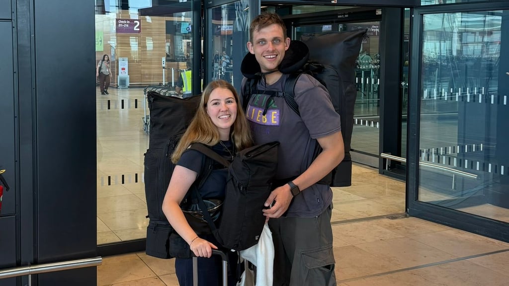 Laura Unger und Peter Maibaum fliegen von Berlin aus für ein Jahr Work und Travel nach Neuseeland.