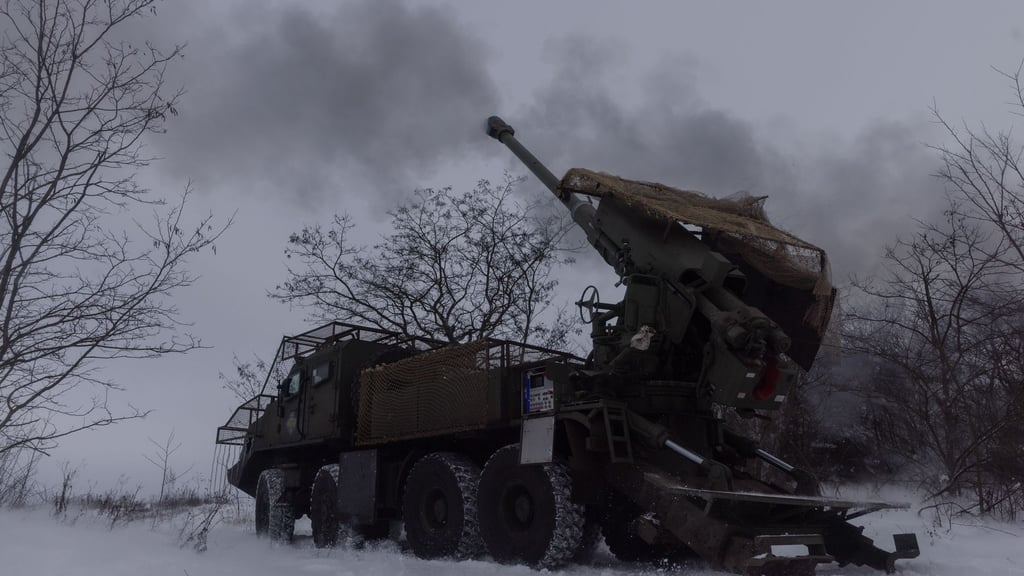 Die ukrainische Armee wehrt sich an der Front im Osten gegen das Vorrücken russischer Truppen. (Archivbild)